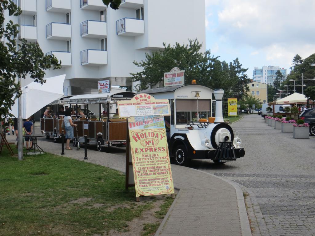 Apartament Horyzont Astra Miedzyzdroje Exterior foto